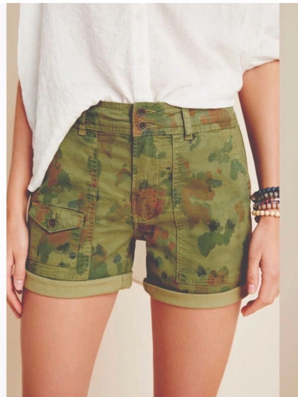 Anthropologie The Wanderer Green Camo Utility Shorts utility pockets